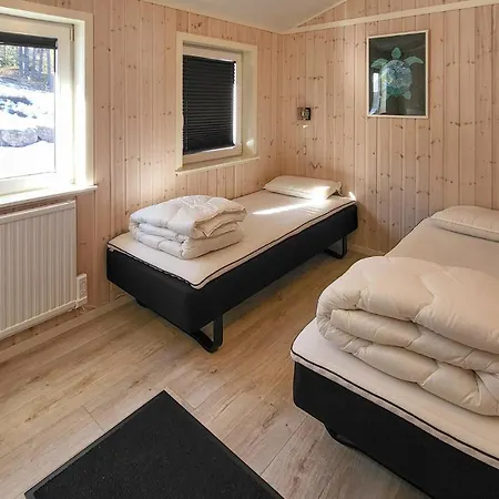 Stunning In With Kitchen * Rade